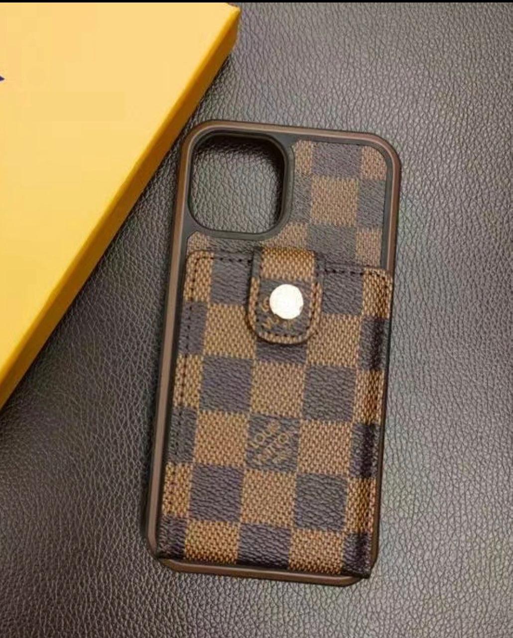 Reverse Lightweight Flip Wallet