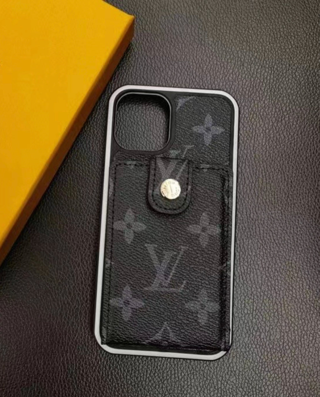 Reverse Lightweight Flip Wallet