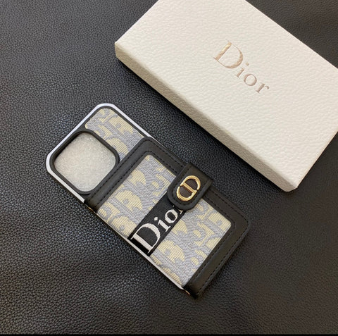 Image of DI Long wallet